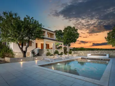 Villa für 7 Personen (80 m²) in Posedarje 1/10