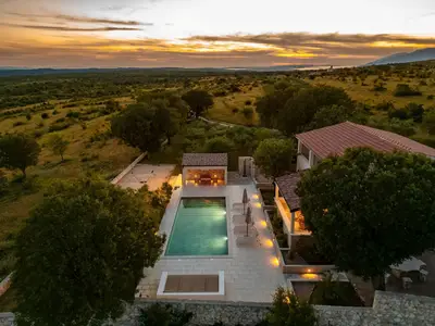 Villa für 7 Personen (80 m²) in Posedarje 4/10