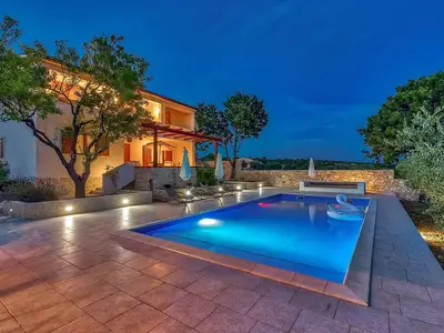 Villa für 7 Personen (80 m²) in Posedarje 1/10