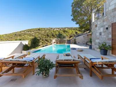 Villa Ani bietet eine sehr einzigartige und entspannte Atmosphäre, besonders wenn Sie Ruhe und Tradition suchen.