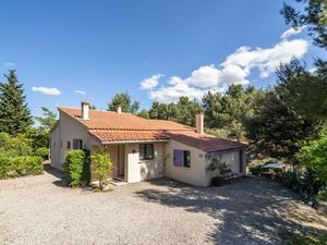 21634589-Villa-5-Pouzols-Minervois-300x225-1