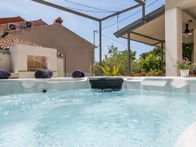 Villa für 8 Personen (120 m²) in Premantura 1/10