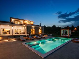 Villa für 8 Personen (230 m²) in Pridraga