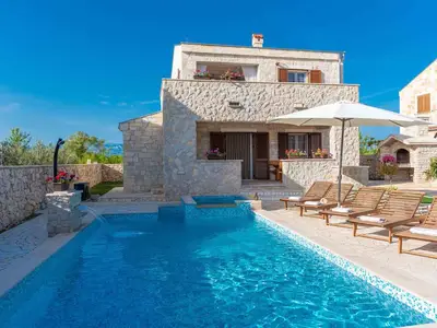 Villa für 6 Personen (140 m²) in Privlaka 2/10