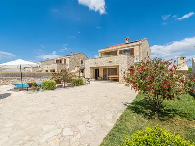 Villa für 6 Personen (130 m²) in Privlaka 6/10