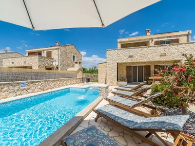 Villa für 6 Personen (130 m²) in Privlaka 1/10