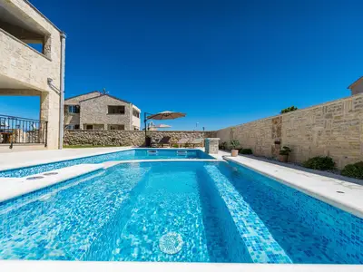 Villa für 8 Personen (180 m²) in Privlaka 10/10