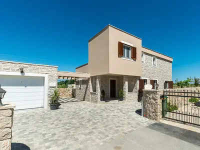 Villa für 8 Personen (200 m²) in Privlaka 5/10