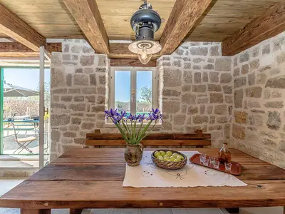 Villa für 8 Personen (100 m²) in Privlaka 3/10