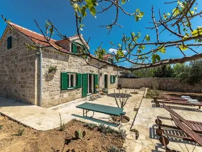 Villa für 8 Personen (100 m²) in Privlaka 6/10