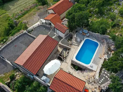 Villa für 4 Personen (70 m²) in Prizna 6/10