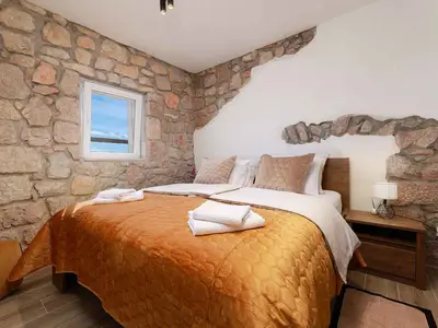 Villa für 4 Personen (70 m²) in Prizna 9/10