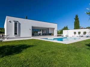 Villa für 6 Personen (180 m&sup2;) in Pula (Istarska)