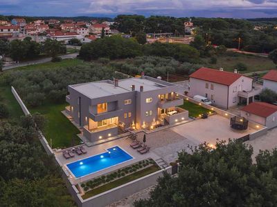 Villa für 14 Personen (400 m²) in Pula (Istarska) 6/10