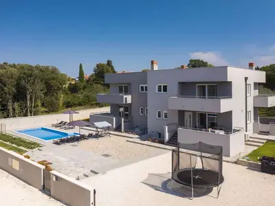 Villa für 14 Personen (400 m²) in Pula (Istarska) 9/10