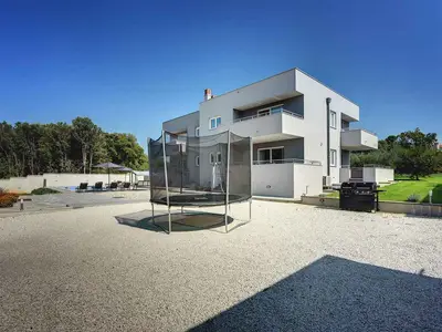 Villa für 14 Personen (400 m²) in Pula (Istarska) 10/10