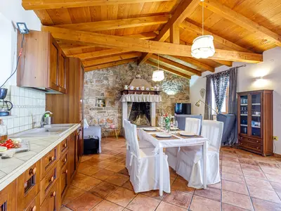 Villa für 2 Personen (49 m²) in Pula (Istarska) 6/10