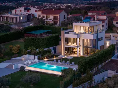 Villa für 8 Personen (335 m²) in Pula (Istarska) 10/10