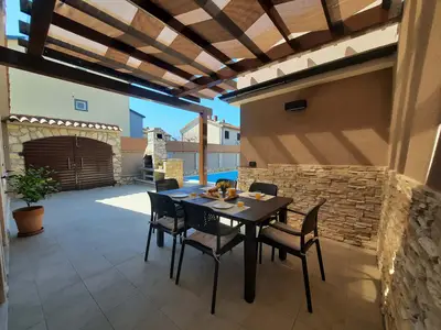 Villa für 5 Personen (160 m²) in Pula (Istarska) 10/10