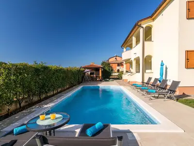 Villa für 14 Personen (240 m²) in Pula (Istarska) 7/10