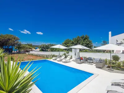 Villa für 12 Personen (255 m²) in Punat 2/10