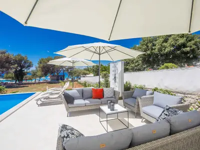 Villa für 12 Personen (255 m²) in Punat 3/10