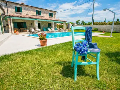 Villa für 10 Personen (250 m²) in Radetići 5/10