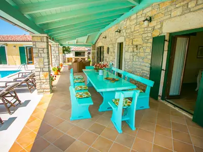 Villa für 10 Personen (250 m²) in Radetići 8/10