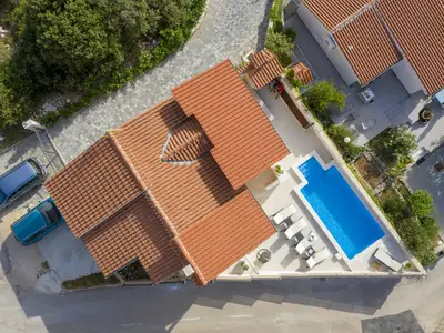 Villa für 8 Personen (110 m²) in Ražanj 2/10