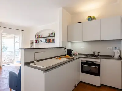 Küche und Essbereich