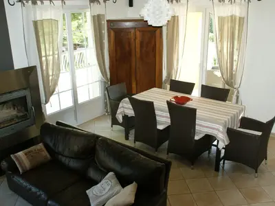 DiningRoom