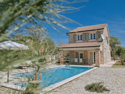 Villa für 6 Personen (120 m²) in Risika 1/10