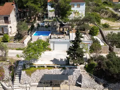 Villa für 9 Personen (120 m²) in Rogač 2/10