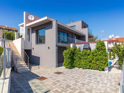 Villa für 15 Personen (300 m²) in Rogoznica 3/10