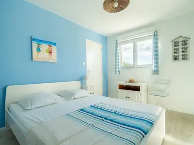 BedRoom BedRoom