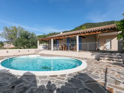 PoolOfHouse PoolOfHouse