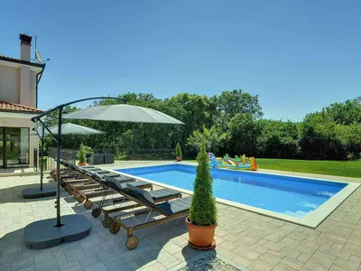 Villa für 8 Personen (400 m²) in Rovinj 10/10