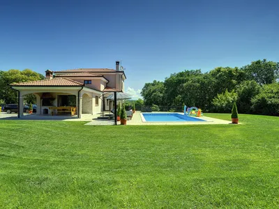 ExteriorSummer