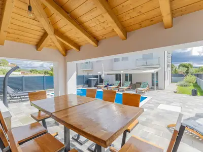 Villa für 8 Personen (137 m²) in Rovinjsko Selo 3/10