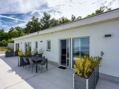 Villa für 8 Personen (300 m²) in Rukavac 9/10