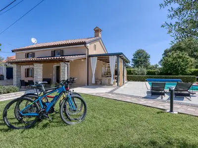 Villa für 5 Personen (90 m²) in Ružici 4/10