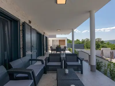 Villa für 10 Personen (243 m²) in Ružici 5/10