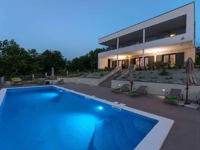 Villa für 10 Personen (243 m²) in Ružici 10/10
