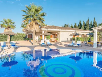 PoolOfHouse