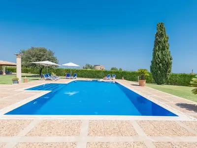 PoolOfHouse