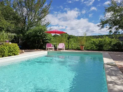 PoolOfHouse