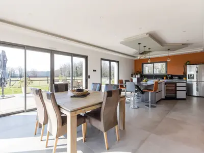 DiningRoom