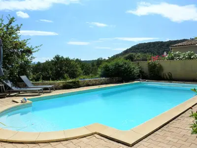 PoolOfHouse