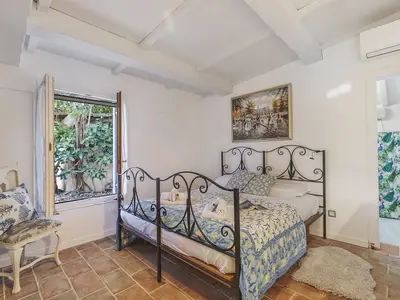 Zweites Schlafzimmer