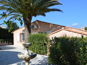 22051793-Villa-6-Sainte-Maxime-300x225-1